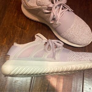 Adidas Original Women's Size 8 Tubular Viral Knit Lace Up Shoe Sneakers S75906